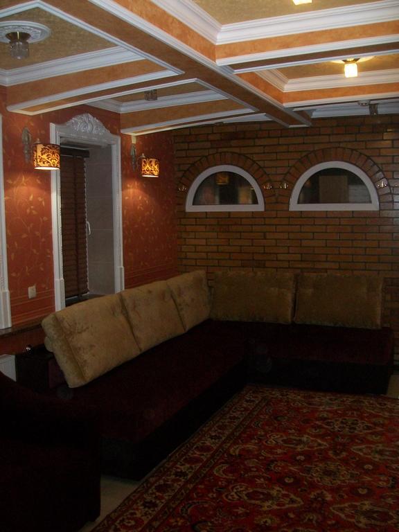 Athome Суми Екстериор снимка