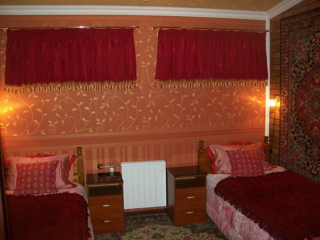 Athome Суми Екстериор снимка