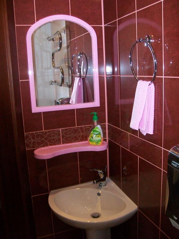 Athome Суми Екстериор снимка