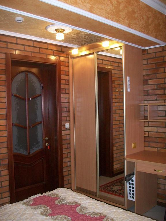 Athome Суми Екстериор снимка