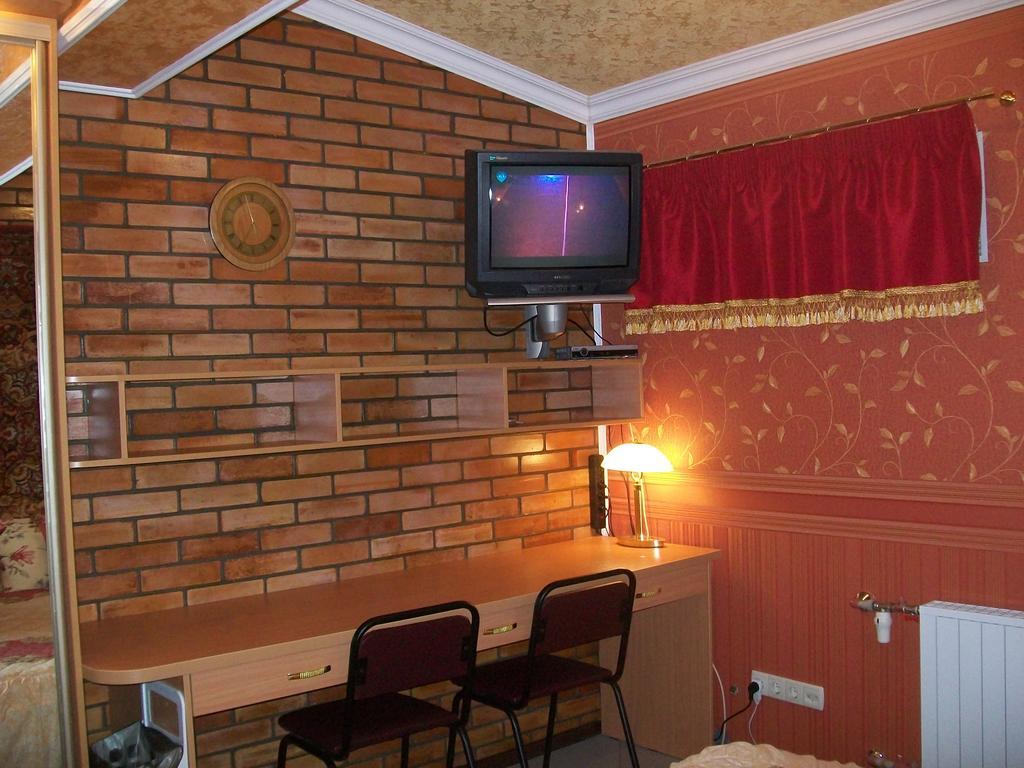 Athome Суми Екстериор снимка