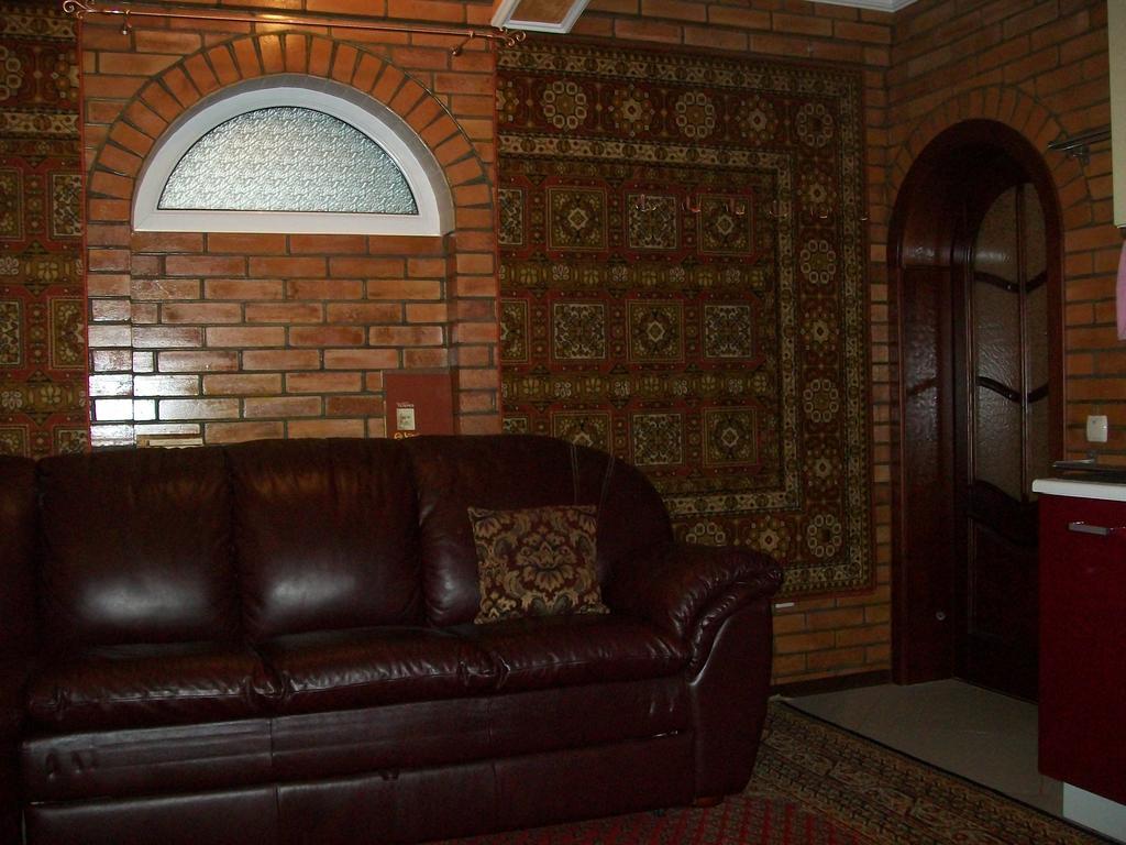 Athome Суми Екстериор снимка
